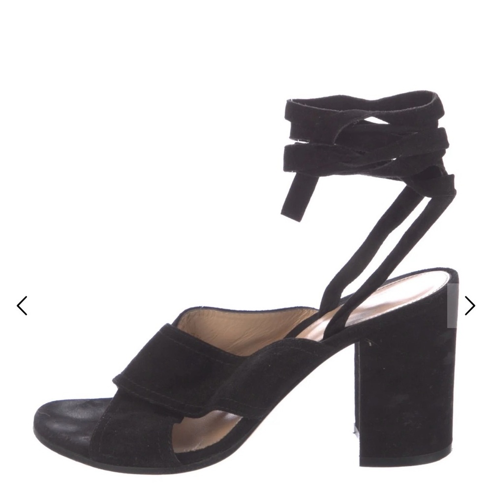 Authentic Gianvito Rossi Black Suede Sandals